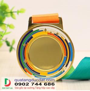 Hình ảnh của sản phẩm HUY CHƯƠNG CAO CẤP 16 thuộc danh mục Huy Chương, Cờ